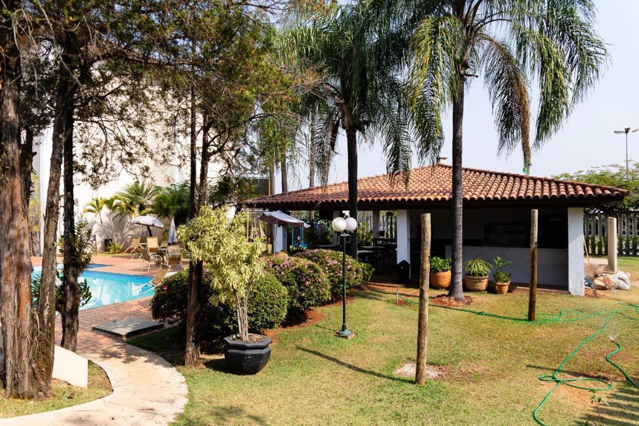 Hotel Residence Jaguary Jaguariúna Exteriör bild